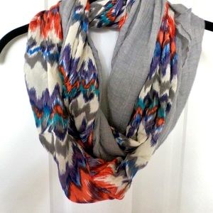 Buckle infinity scarf